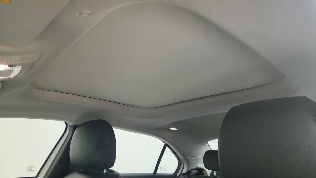 Used 2019 Mercedes-Benz A 220 image 15