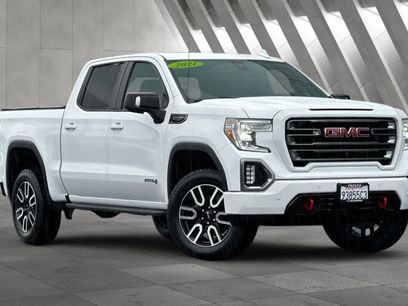 Used 2021 GMC Sierra 1500 AT4 w/ AT4 Premium Package