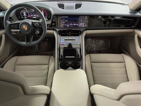 New 2026 Porsche Panamera image 15