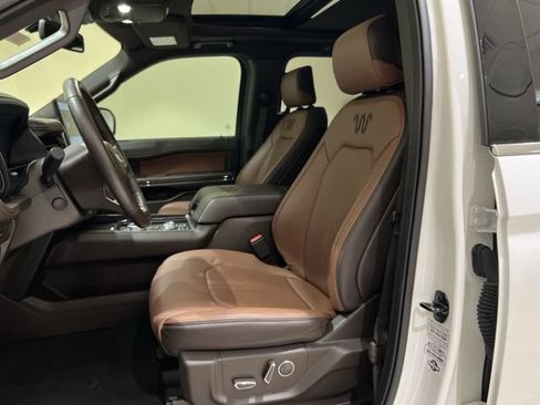 Used 2022 Ford Expedition King Ranch AWD/4WD image 19