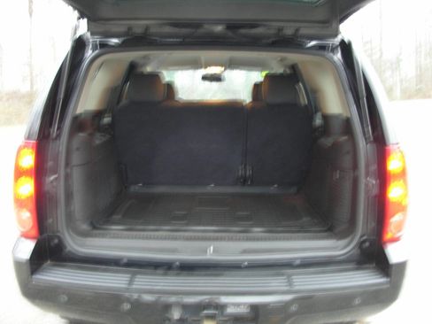 Used 2013 GMC Yukon SLE w/ Convenience Package image 6