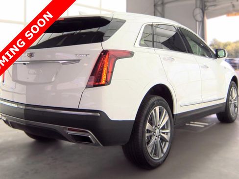 Used 2025 Cadillac XT5 Premium Luxury FWD image 4