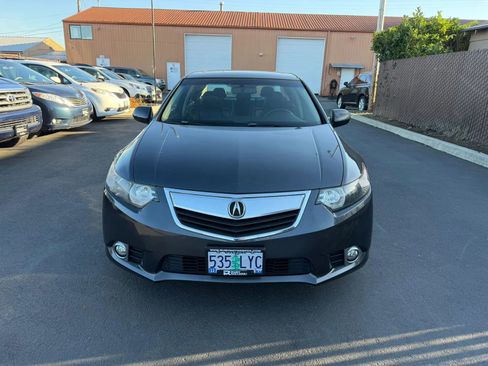 Used 2011 Acura TSX Sedan FWD image 2
