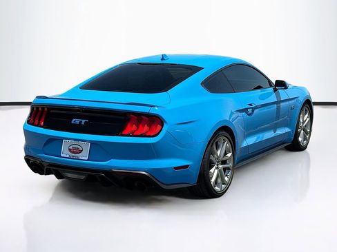 Used 2022 Ford Mustang GT Premium w/ Equipment Group 401A RWD image 5