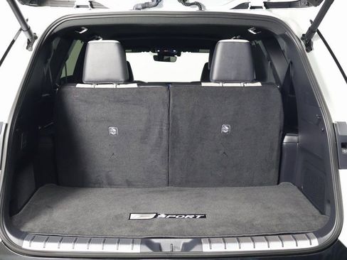 Used 2025 Lexus TX 500h AWD w/ Technology Package image 15