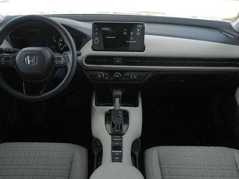 New 2026 Honda HR-V LX image 10