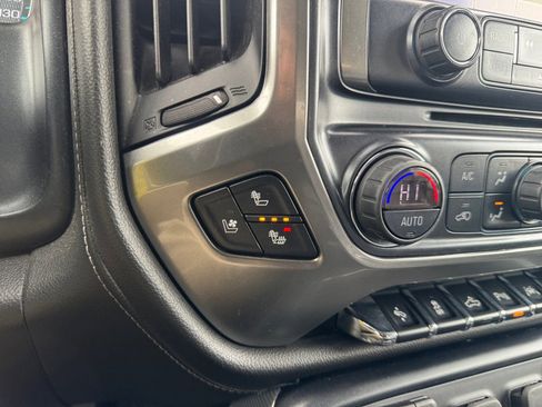 Used 2018 Chevrolet Silverado 1500 LTZ Z71 w/ LTZ Plus Package image 22