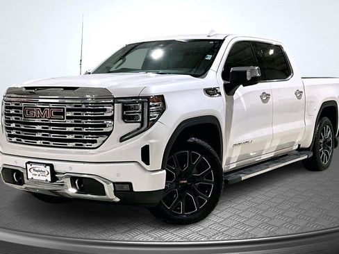 Used 2022 GMC Sierra 1500 Denali image 1