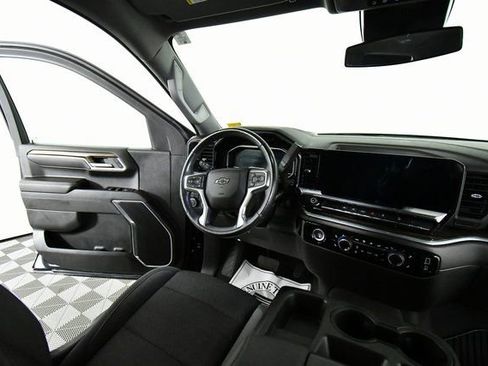 Used 2022 Chevrolet Silverado 1500 RST w/ Z71 Off-Road Package image 20