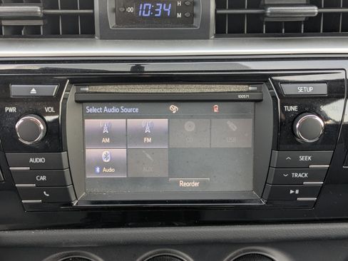 Used 2016 Toyota Corolla L FWD image 14