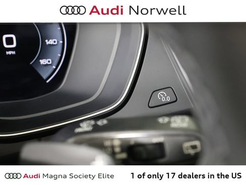 Used 2021 Audi Q5 Premium Plus w/ Premium Plus Package AWD/4WD image 30