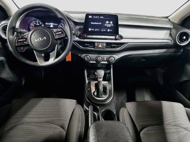 Certified 2024 Kia Forte LXS w/ LXS Technology Package FWD image 21