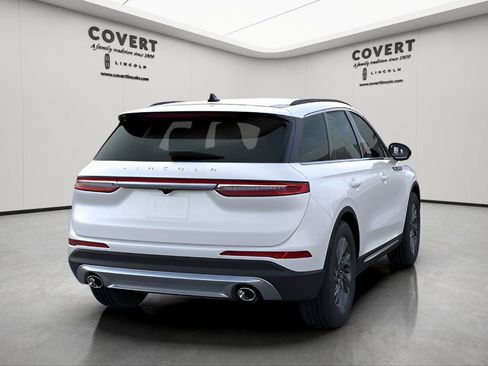 New 2026 Lincoln Corsair Premiere image 8