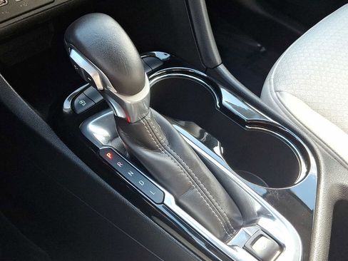 Used 2023 Buick Encore GX Select image 16