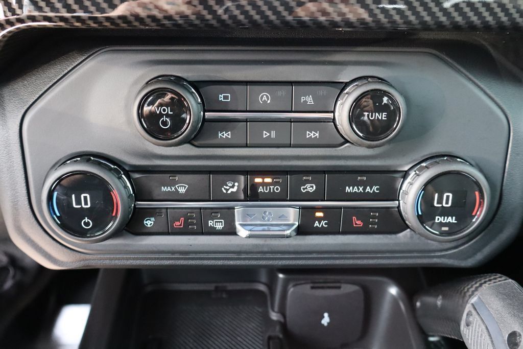 Used 2025 Ford Bronco Raptor w/ Interior Carbon Fiber Pack AWD/4WD image 11