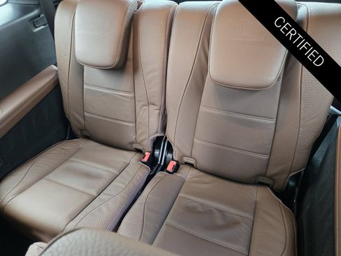 Certified 2024 Mercedes-Benz GLS 450 4MATIC image 28