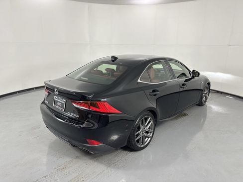 Used 2018 Lexus IS 300 F Sport w/ F Sport Package AWD/4WD image 37