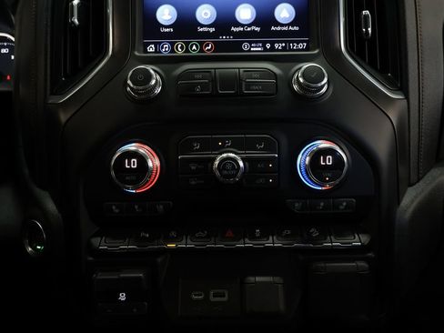 Used 2021 GMC Sierra 1500 AT4 w/ AT4 Value Package AWD/4WD image 36