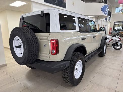 New 2026 Ford Bronco Heritage Edition image 9