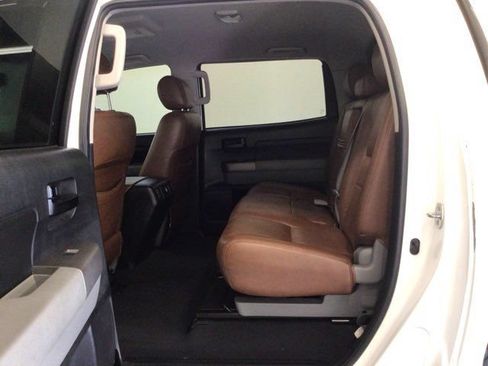 Used 2012 Toyota Tundra 2WD CrewMax w/ Tow Pkg image 11