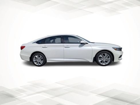 Used 2019 Honda Accord LX image 3
