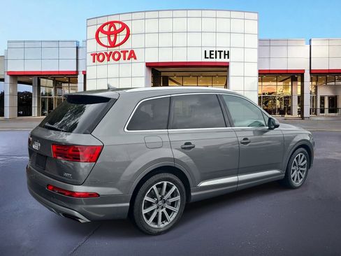 Used 2018 Audi Q7 3.0T Prestige image 5