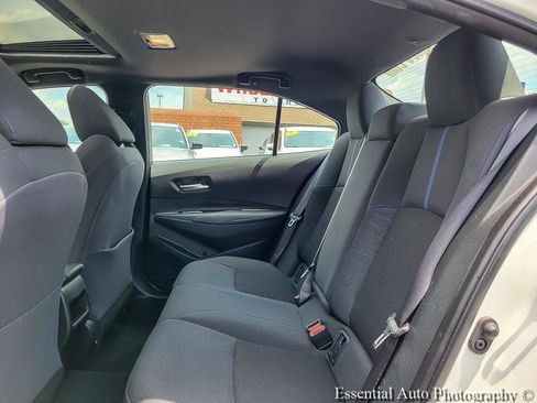 Used 2020 Toyota Corolla SE w/ SE Premium Package FWD image 12