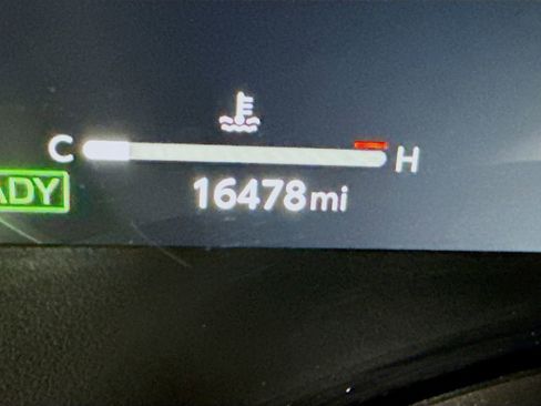 Certified 2025 Toyota Sienna XSE AWD/4WD image 5