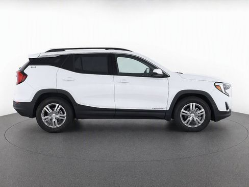 Used 2020 GMC Terrain SLE w/ Driver Convenience Package AWD/4WD image 8