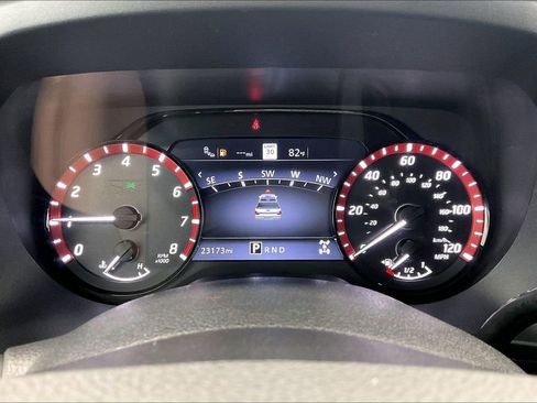Used 2024 Nissan Titan PRO-4X w/ Pro-4x Convenience Package AWD/4WD image 25