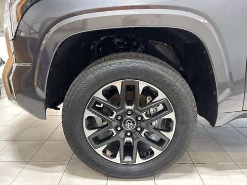 New 2026 Toyota Tundra Limited AWD/4WD image 7