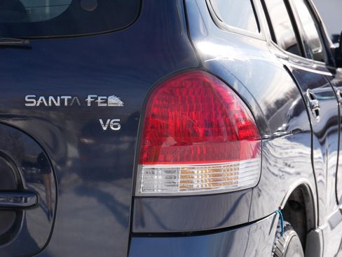 Used 2005 Hyundai Santa Fe GLS image 17