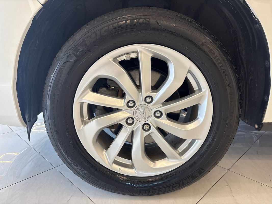 Used 2018 Acura RDX w/ Technology Package AWD/4WD image 38