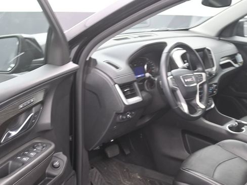 Used 2023 GMC Terrain SLT w/ LPO, Floor Liner Package FWD image 11