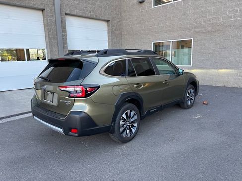 Used 2025 Subaru Outback Limited XT w/ Popular Package #2 image 3