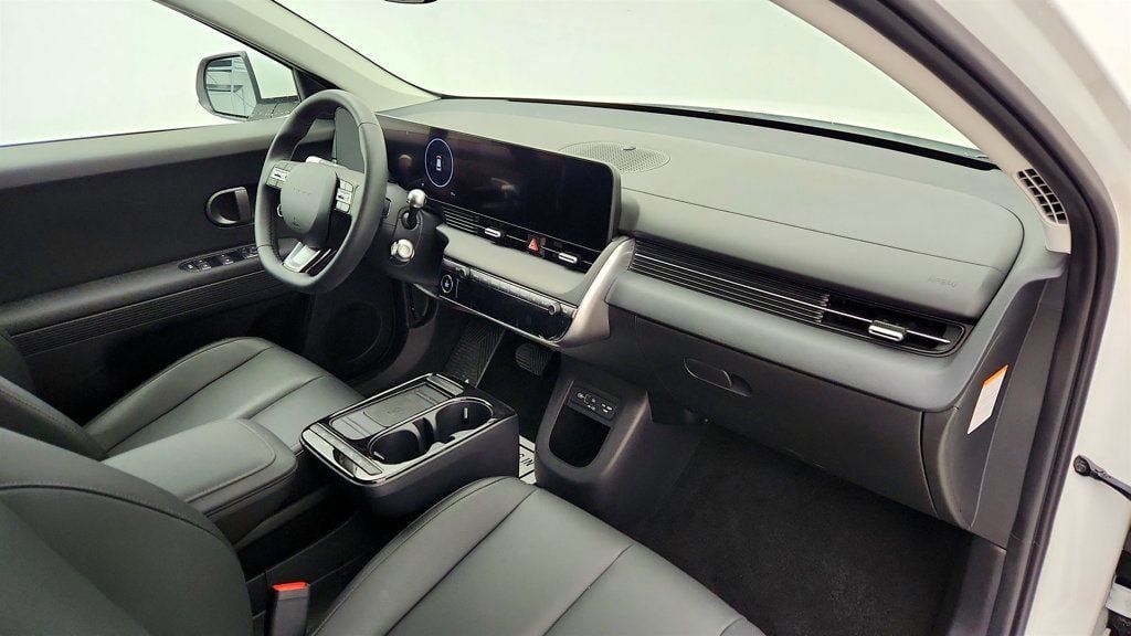 Used 2025 Hyundai Ioniq 5 SEL RWD image 24