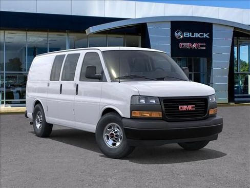 New 2026 GMC Savana 2500 w/ Driver Convenience Package RWD image 7