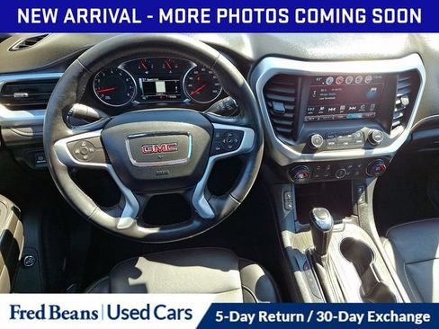 Used 2018 GMC Acadia SLT AWD/4WD image 17