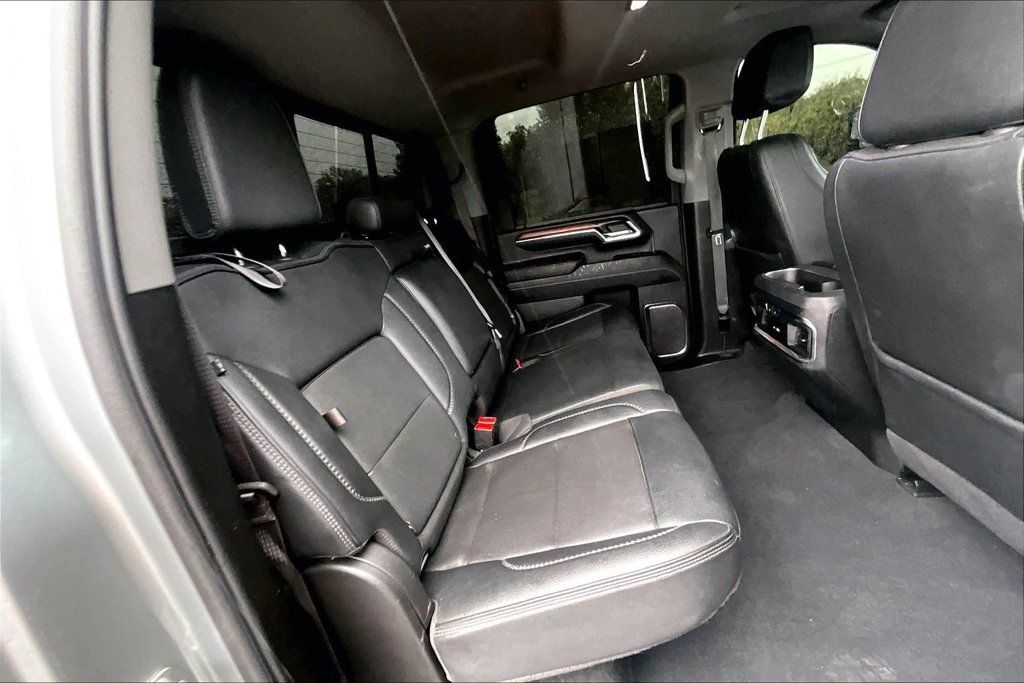 Used 2024 GMC Sierra 2500 Denali w/ Denali Reserve Package AWD/4WD image 27