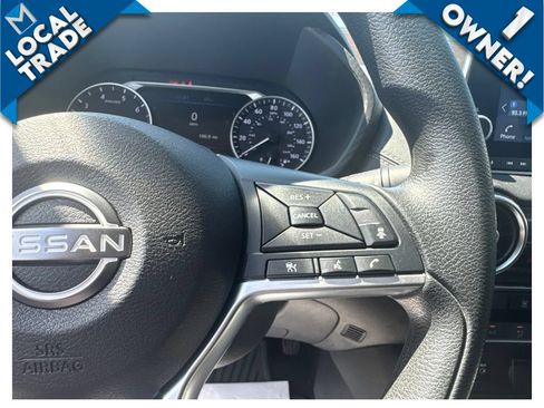 Used 2024 Nissan Sentra SV FWD image 16