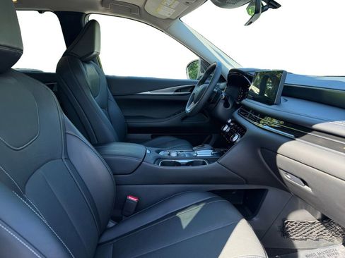 Used 2023 INFINITI QX60 Luxe w/ Cargo Package AWD/4WD image 15