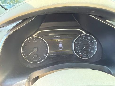 Used 2017 Nissan Murano SV FWD image 7