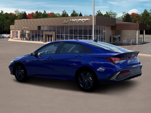 New 2026 Hyundai Elantra Sport image 4