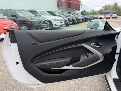 Used 2021 Chevrolet Camaro LT RWD image 11
