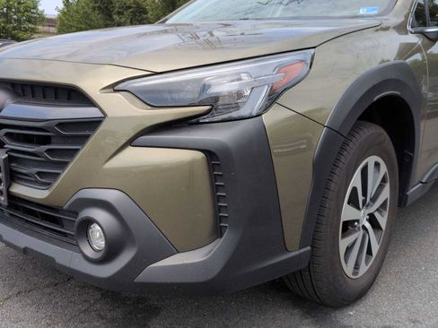 Used 2024 Subaru Outback Premium w/ Popular Package #1A AWD/4WD image 11