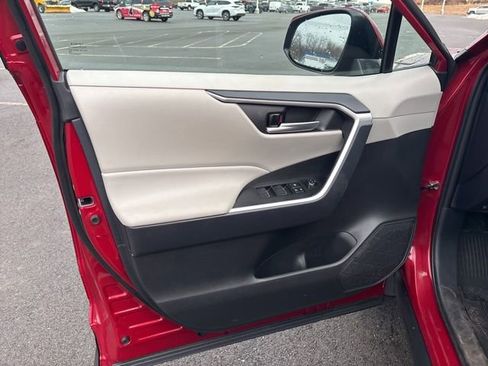 Certified 2024 Toyota RAV4 XLE w/ Convenience Package image 39