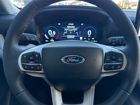 New 2026 Ford Explorer Active w/ Active Comfort Package image 21