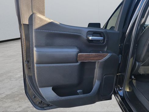 Used 2022 Chevrolet Silverado 1500 High Country w/ LPO, Dark Essentials Package image 27