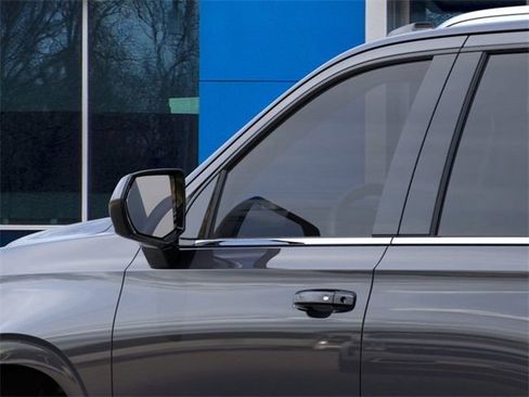 New 2025 Chevrolet Tahoe LS image 12