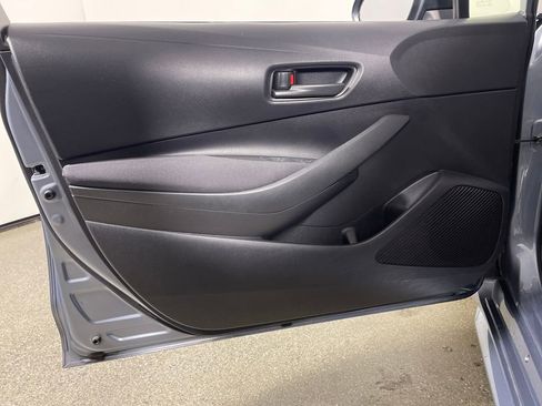Used 2022 Toyota Corolla LE image 20